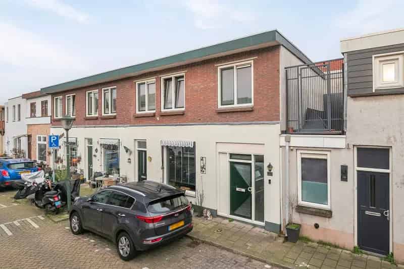 Huis te koop Steenstraat Schiedam 3 slaapkamers modern instapklaar