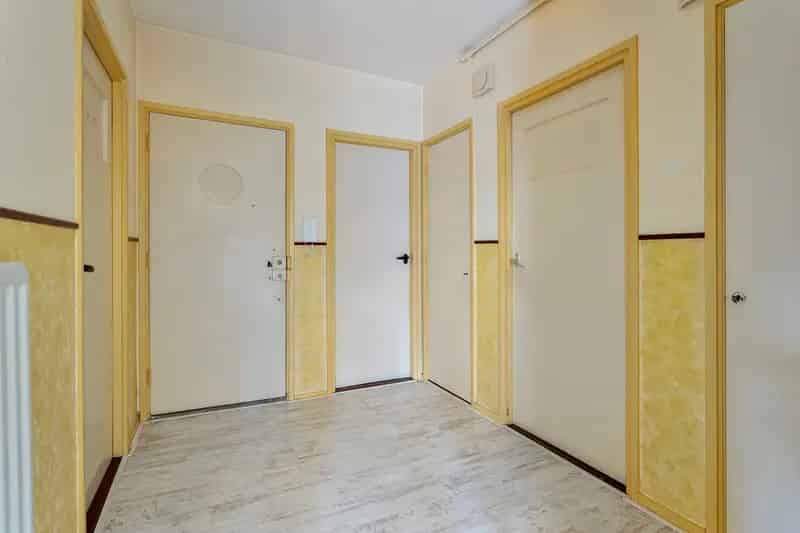 4-Kamer Hoekappartement Leiden - Renovatiemogelijkheden