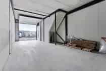 Bedrijfsruimte 236m2 te huur of koop Roelofarendsveen