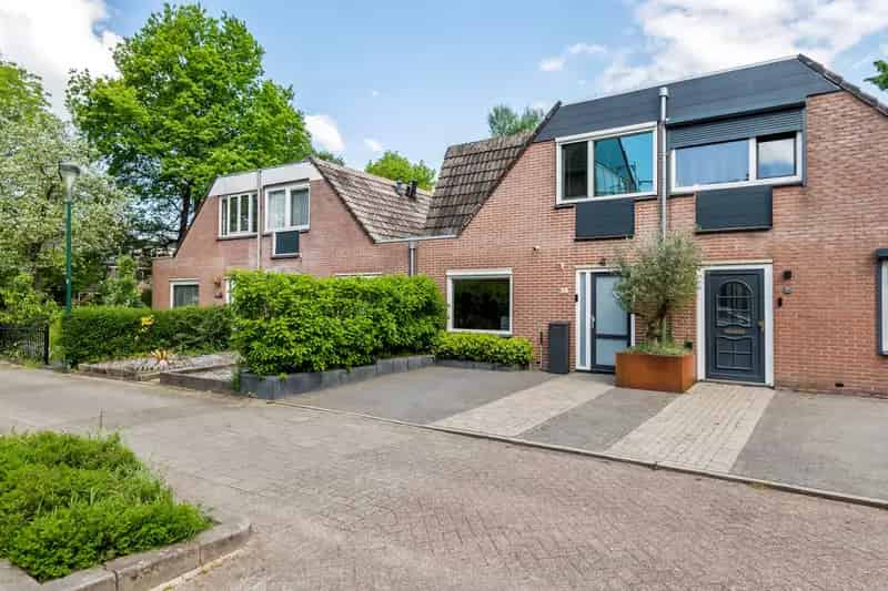 Huis Te Koop , 38, Muurzwaluw, Veenendaal, Utrecht