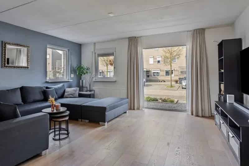 Ruime Familiewoning te Koop in Campenhoef Tilburg