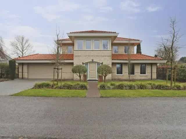 Luxe Villa Grevelingenhout Golfbaan 331m2