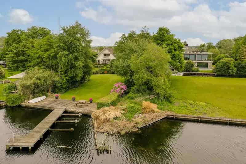 Vrijstaande Villa Vinkeveense Plassen: Luxe Aan Het Water