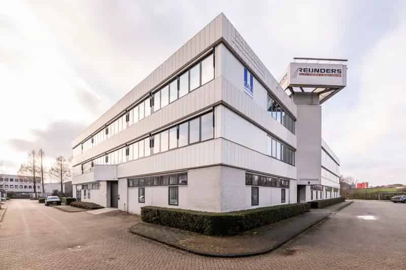 Kantoorruimte te huur Gorinchem 350m2 A15