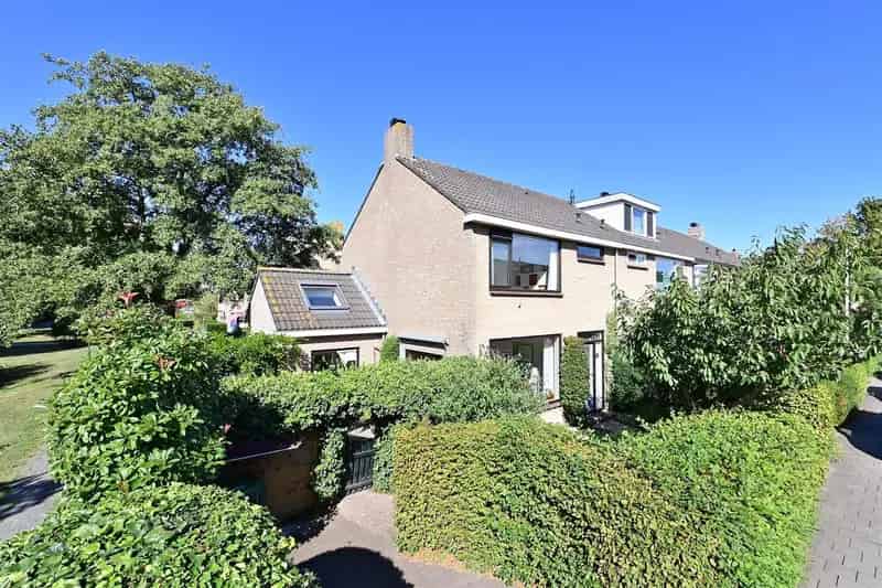 Huis te koop: Pieter de Hooghlaan 24 1394 GK Nederhorst den Berg | Funda