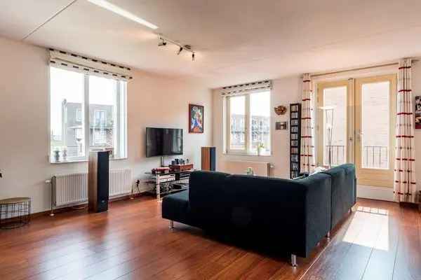 Appartement Te Huur in Almere, Flevoland