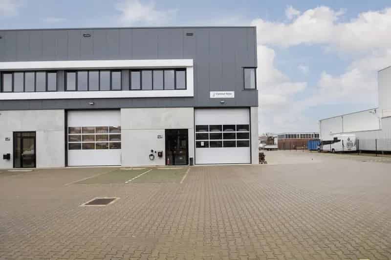 Bedrijfshal te koop Nijkerk 316m²