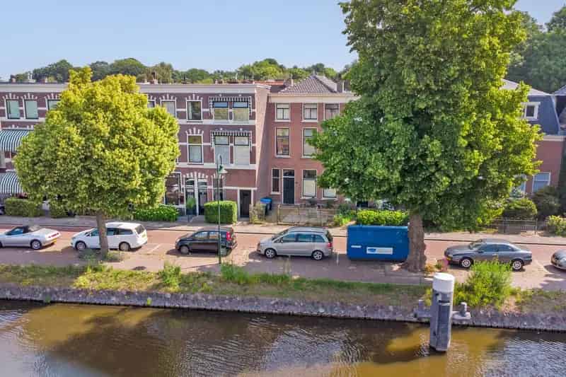 8-Kamer Herenhuis Voorburg Te Moderniseren Grote Tuin