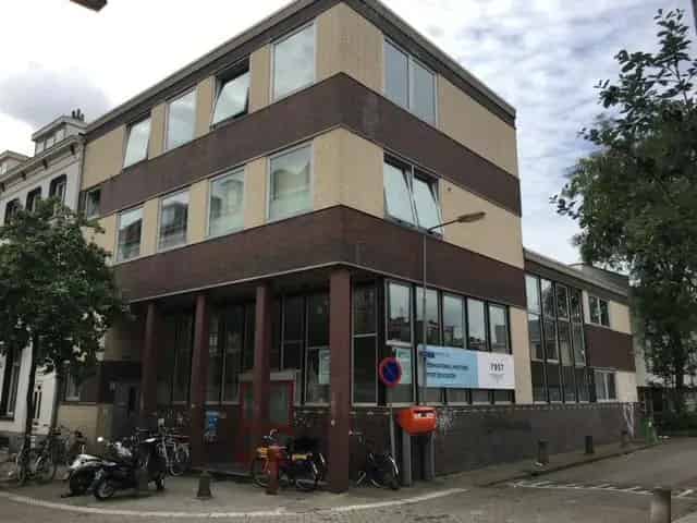 Ruime Kamer Velperpoort Station Spijkerkwartier