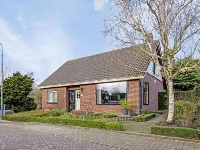 Vrijstaande woning s Gravenpolder 4 slaapkamers 2 badkamers