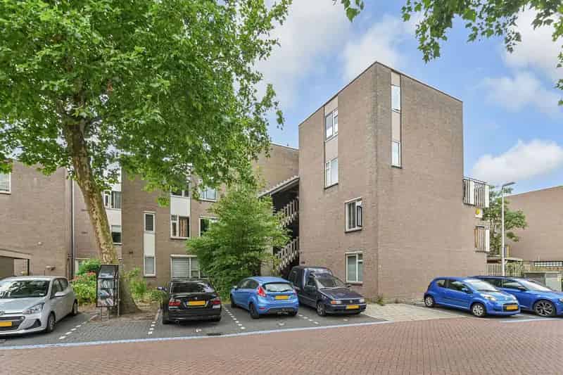 2-kamer appartement Zoetermeer starterswoning balkon berging