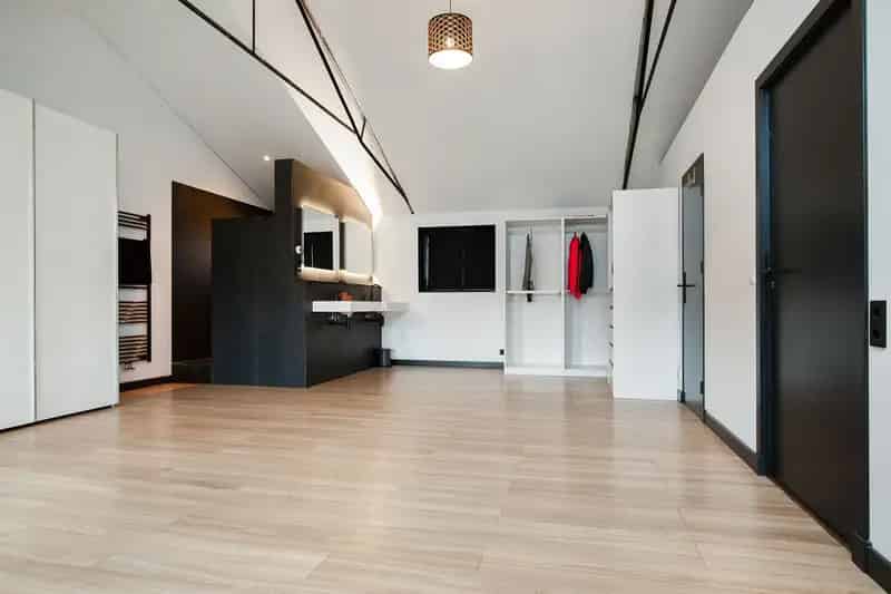 Huis te koop Aalsmeer Ringvaart 1628m² Vrijstaande woning en loods