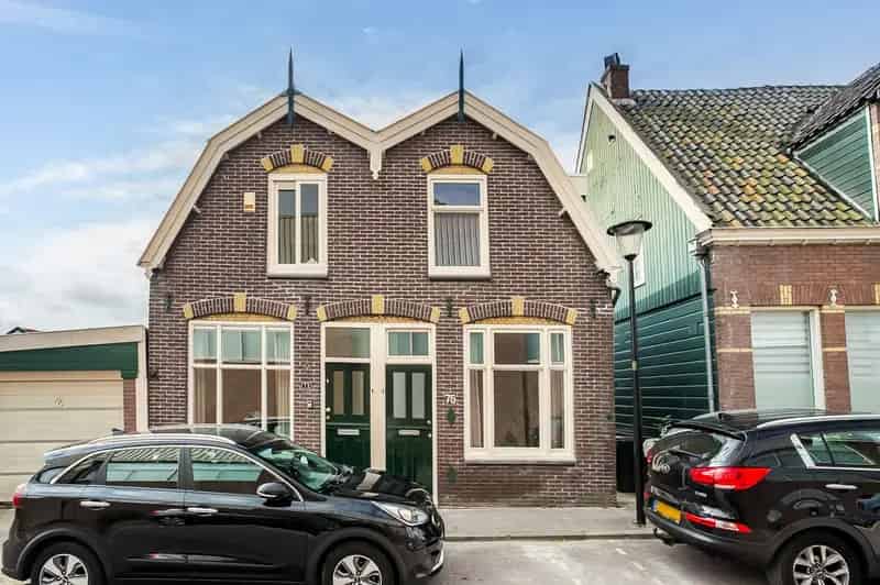 Huis te koop Zaandam: Gerenoveerde Tussenwoning 66m2