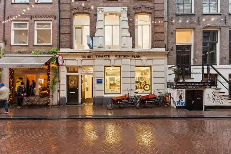 111 m2 Winkelruimte te Huur Amsterdam 9 Straatjes