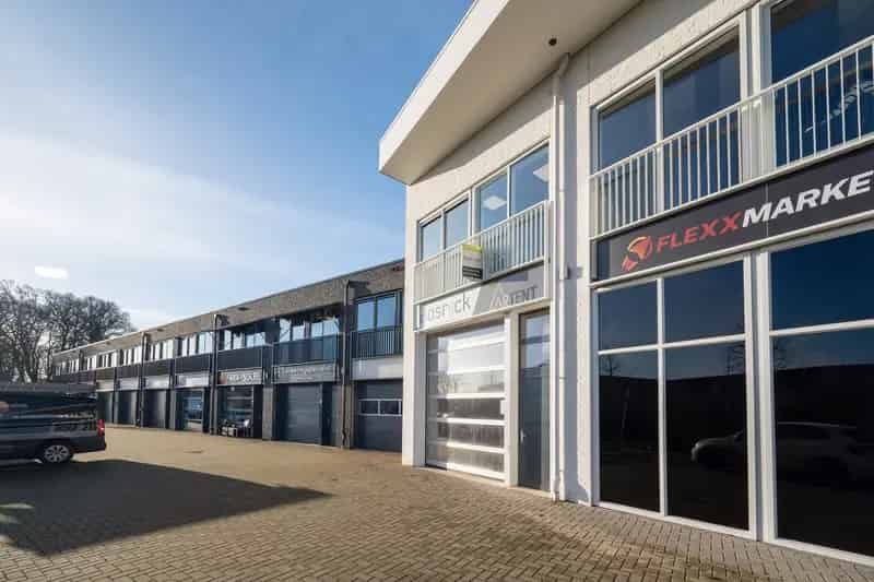 Bedrijfshal te Huur Nunspeet 100m2