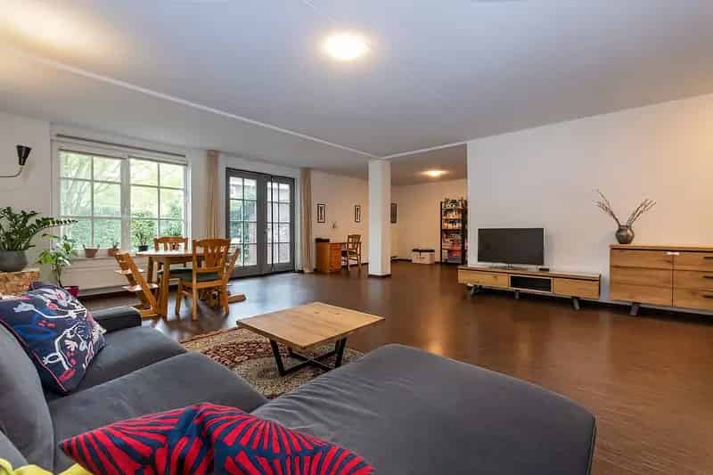 Huis te koop Beek: Royale 2-1 Kapwoning met 3 slaapkamers en moderne voorzieningen