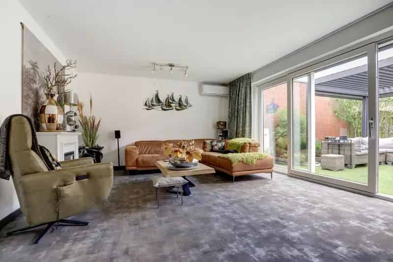 Moderne Patiowoning Hoogvliet: Luxe, Instapklaar & Energiezuinig