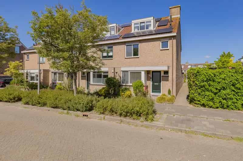 Huis te koop: Kerkenmaaijerskamp 4 1991 BW Velserbroek 