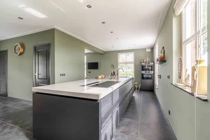 Luxe Woningboerderij Landhorst Ruime Tuin 2 Badkamers Volledig gerenoveerd