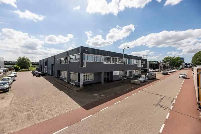 Bedrijfshal te Huur A2 Utrecht 1933m² Kantoor Bedrijfsruimte