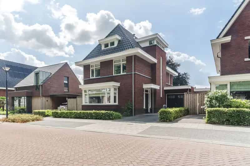 Vrijstaande Villa Gilze 5 Slaapkamers Zonnepanelen A+