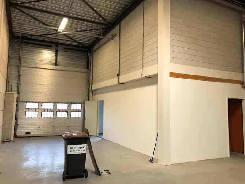 Bedrijfshal Dordrecht te koop: Aventurijn 222