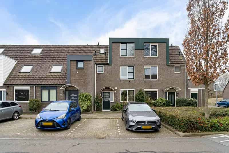 Instapklare 5-kamerwoning Seghwaert  4 slaapkamers  Zonnige tuin
