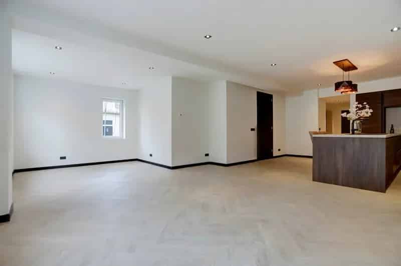 Luxe Appartement Strijen Centrum 102m2 Instapklaar