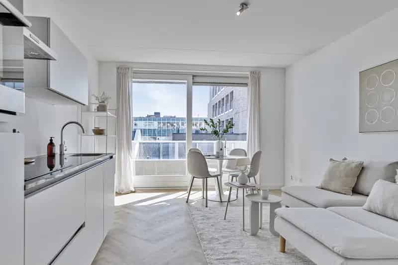 Ruim appartement in Zaandam centrum met zuidbalkon