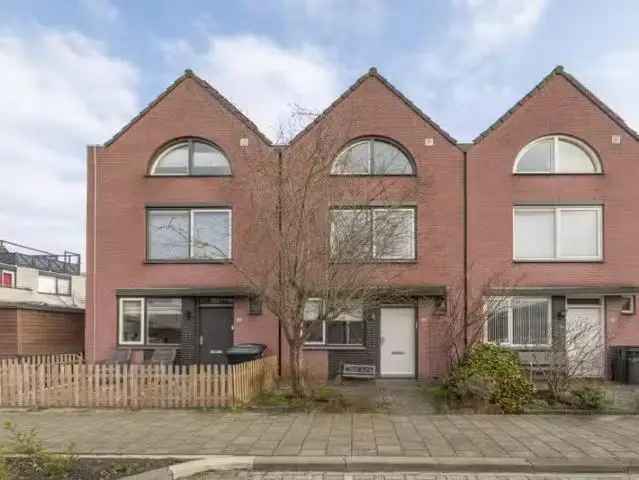 Ruime woning te koop in Almere Muziekwijk