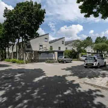 Ruime Eengezinswoning Almere Parkwijk 4 slaapkamers Gemeubileerd