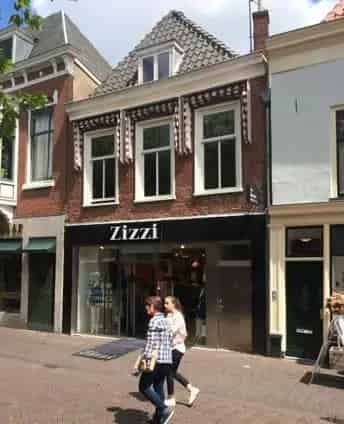 Winkel te huur Delft Brabantse Turfmarkt 185m2 A1 locatie