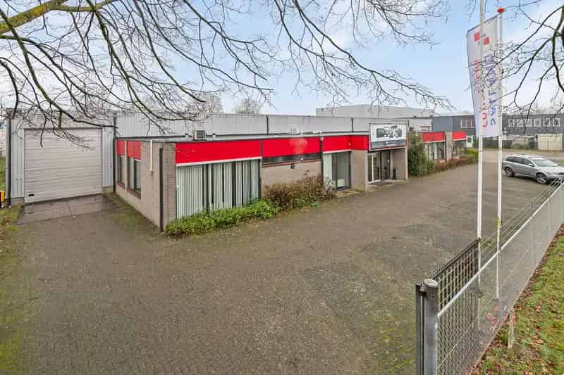 Bedrijfshal te huur Deventer 1570m² Industrieterrein Kloosterlanden