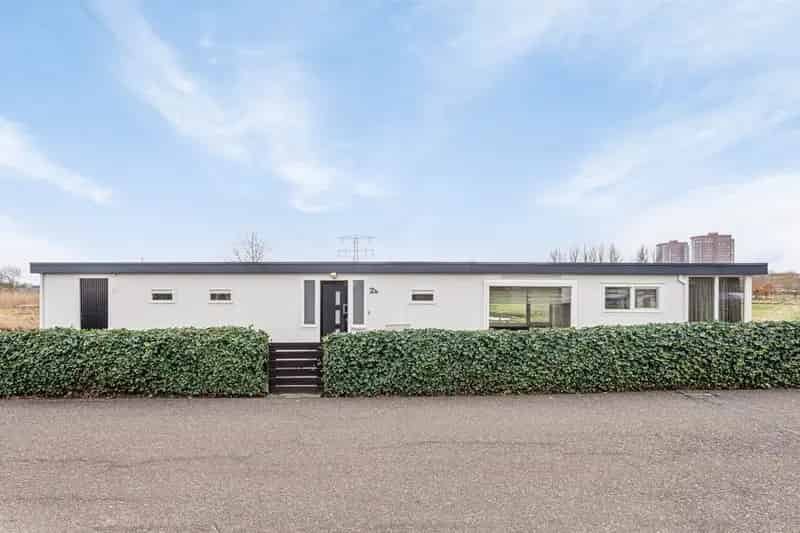 Woonark Nieuwerkerk aan den IJssel 2 slaapkamers  Serre Vrij uitzicht