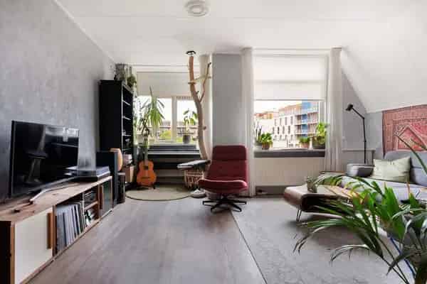 Centraal gelegen 3-kamer appartement nabij NS station Apeldoorn