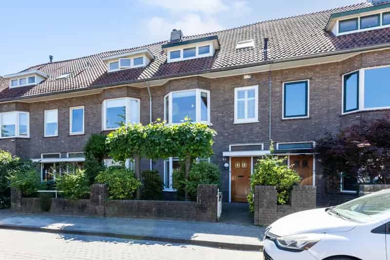 Jaren 30 woning Breda 5 slaapkamers zonnige tuin