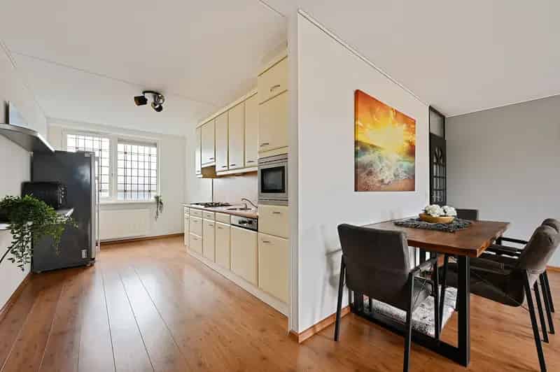 Appartement te koop 's-Gravenzande: 2-laags maisonnette 108m² met dakterras