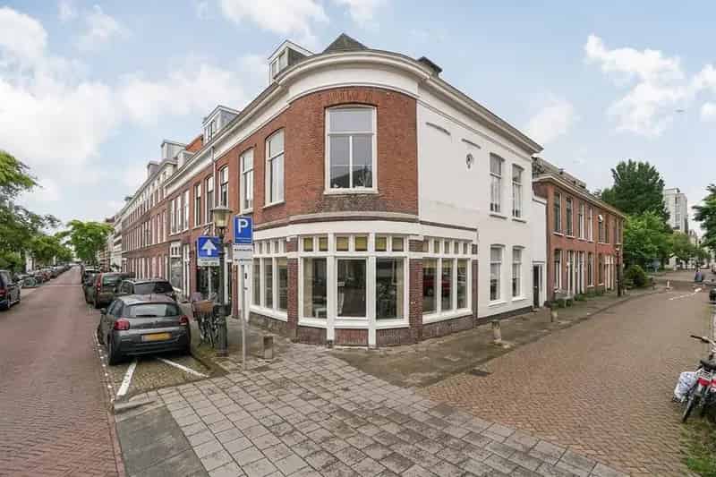 2 Slaapkamers Appartement Archipel Den Haag Volledig Gerenoveerd