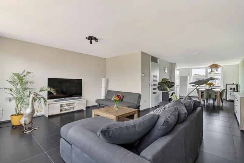 Huis te koop Breda Kroeten: 4 slaapkamers, 2 badkamers, 14 zonnepanelen