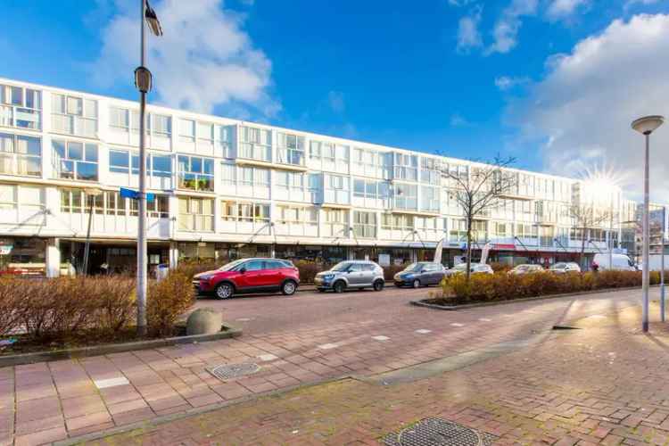 Galerijflat Te Koop in Spijkenisse, Zuid-Holland