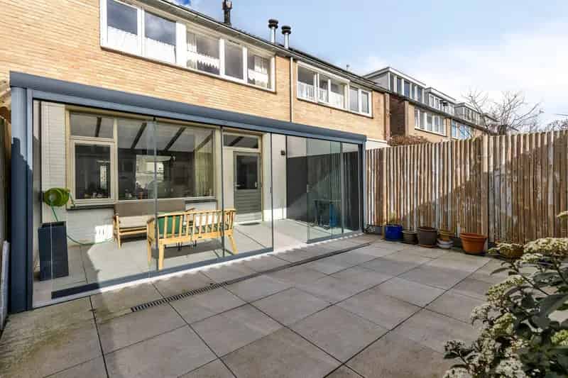 Tussenwoning te koop Den Bosch 3 slaapkamers serre tuin