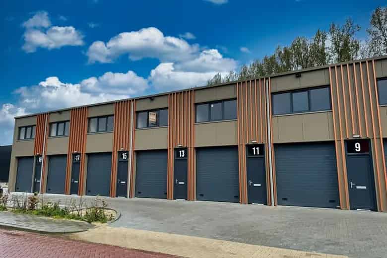 Bedrijfsruimte 86m2 te koop Alphen aan den Rijn