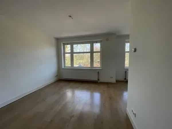 Appartement Amsterdam West 2 Slaapkamers Nabij Parken