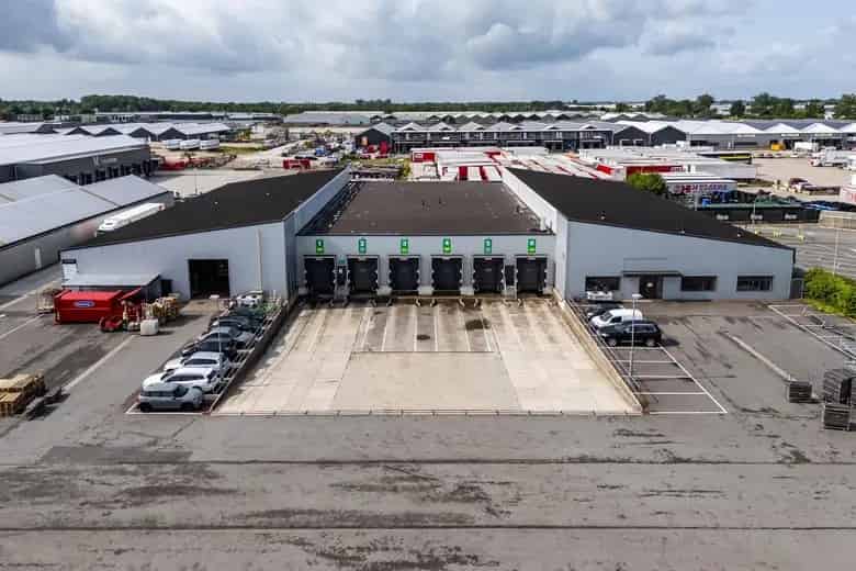 4544 m2 Bedrijfsruimte te Huur Uithoorn Opslag Transport Kantoor