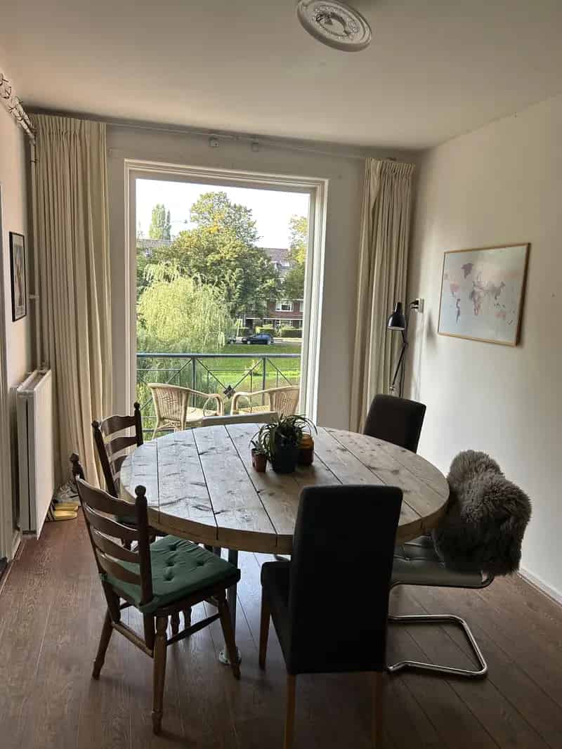 Onderhuur Juni: Appartement 2 Balkons
