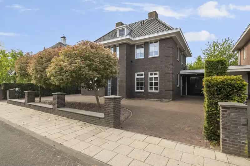 Luxe Villa Huissen 5 slaapkamers Wellness Ruime Tuin