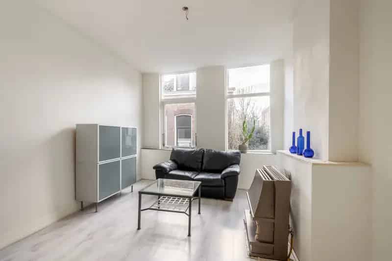 Appartement te koop Vlaardingen Centrum: Knusse bovenwoning 1900
