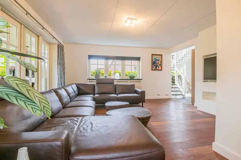 Luxe Villa Arnhem 6 slaapkamers Zwembad