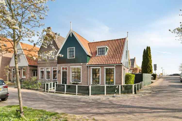 Vrijstaande Hoekwoning Oud-Monnickendam Vrij Uitzicht