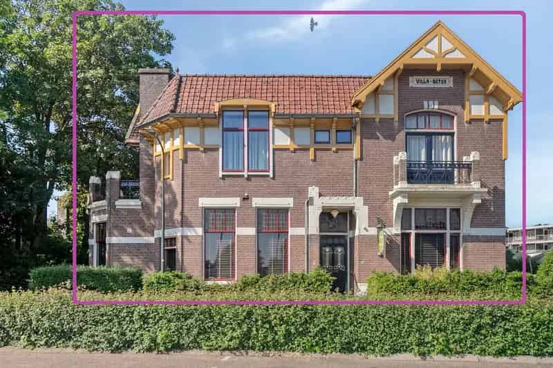 Huis te koop Beuningen: Monumentale Villa 308m² Wonen en Werken